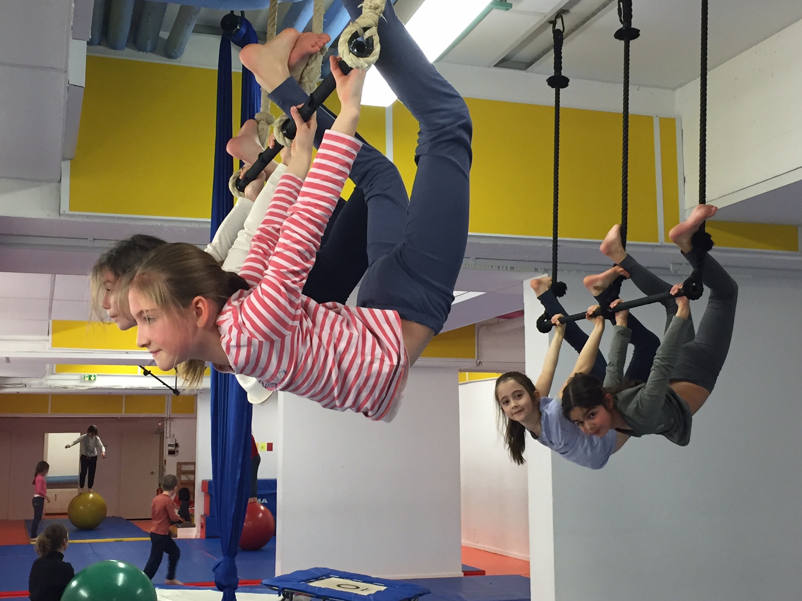 Cours aériens en salle